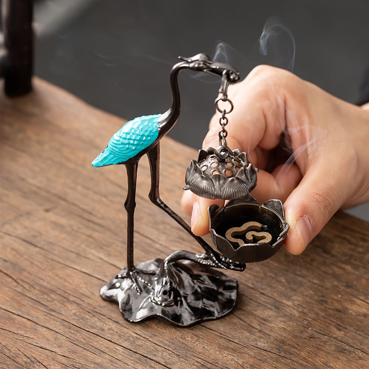 Elegant Metal Crane Incense Burner - Decorative Aromatherapy