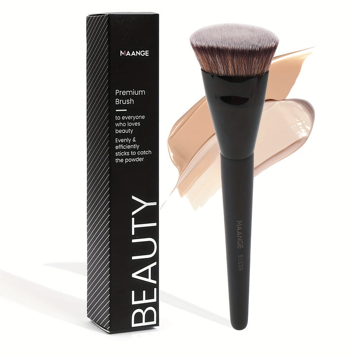  Flat Top Foundation Brush  DJ3M