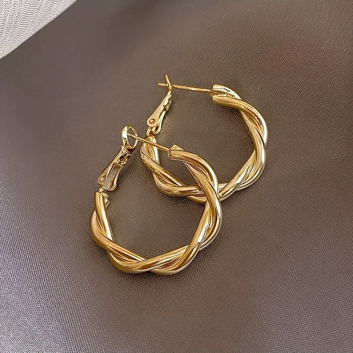 Golden Twisted Pattern Hoop Earrings  2IMD