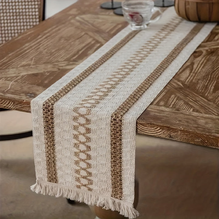  Elegant Beige Burlap  Blend Table Runner with Tassels  R2DV