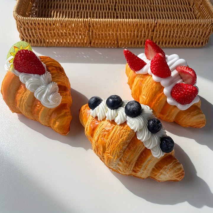 Realistic Cream Bread  Fruit Set