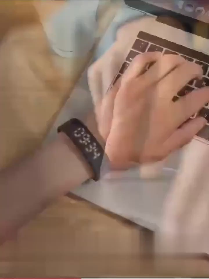 Stylish Fitness Tracker Watch with Pedometer Silent Vibrating Alarm  Stopwatch  No App Needed Black