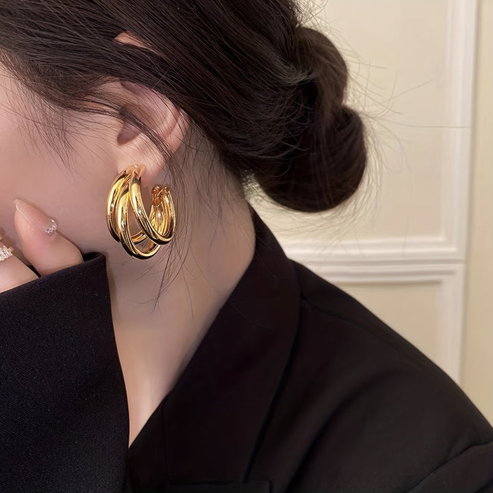 Glossy C Shaped Hoop Earrings  2UHD