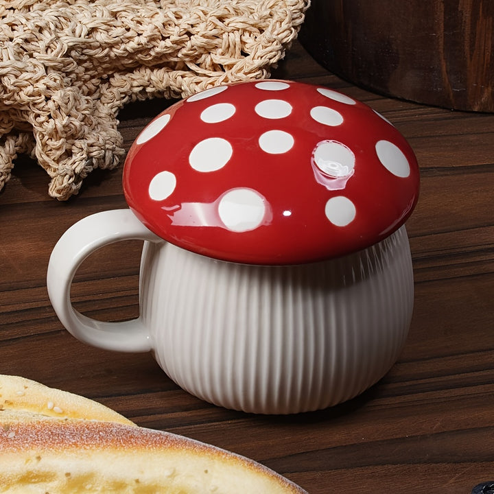 Charming Red Mushroom Ceramic Coffee Mug with Lid  S1FV