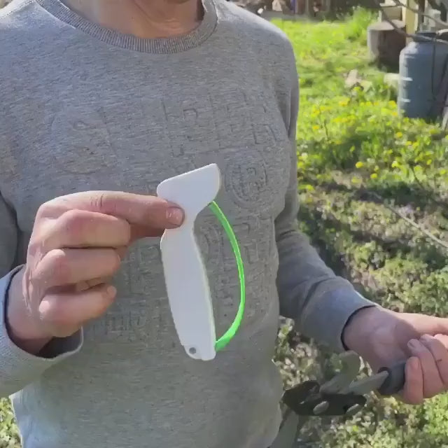 Premium Tungsten Steel Knife Sharpener  Restores  Repairs Pocket Serrated Knives Axes  Machetes