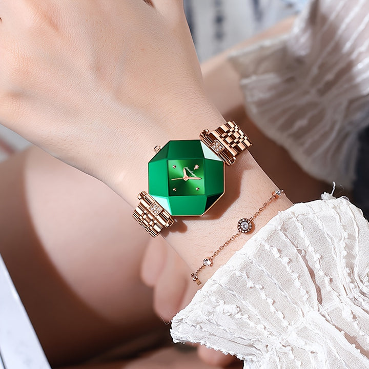Elegant Polygon Womens Quartz Watch  4H7N